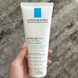La Roche-Posay Effaclar Duo Acne Cleanser - White